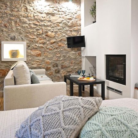 Avgonima Pyrgos Houses And Restaurant מראה חיצוני תמונה